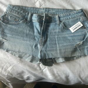Old Navy Women's Denim shorts BNWT
